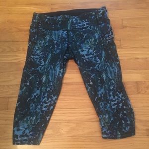 Lululemon crop leggings